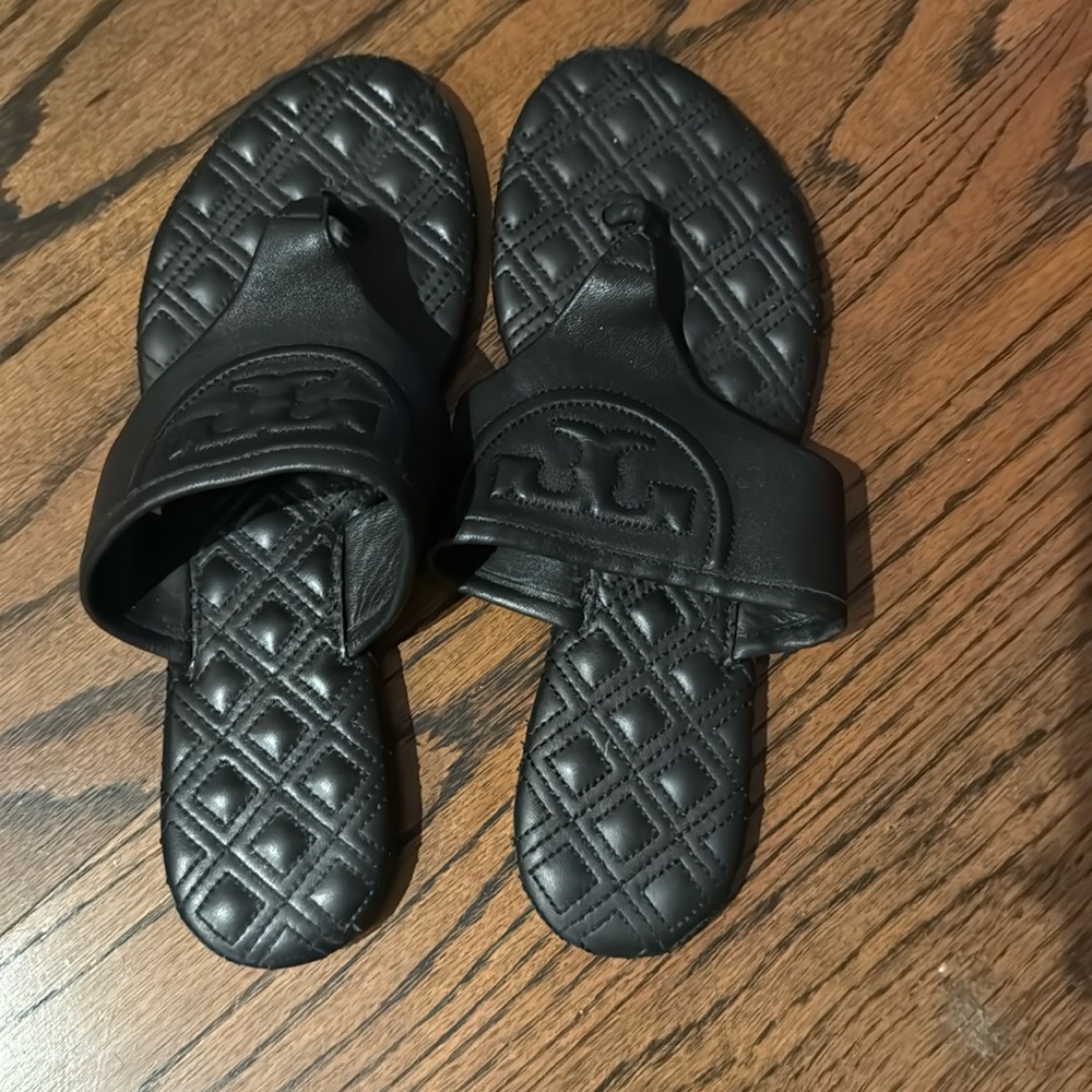 Tory Burch quilted leather fleming flat sandals